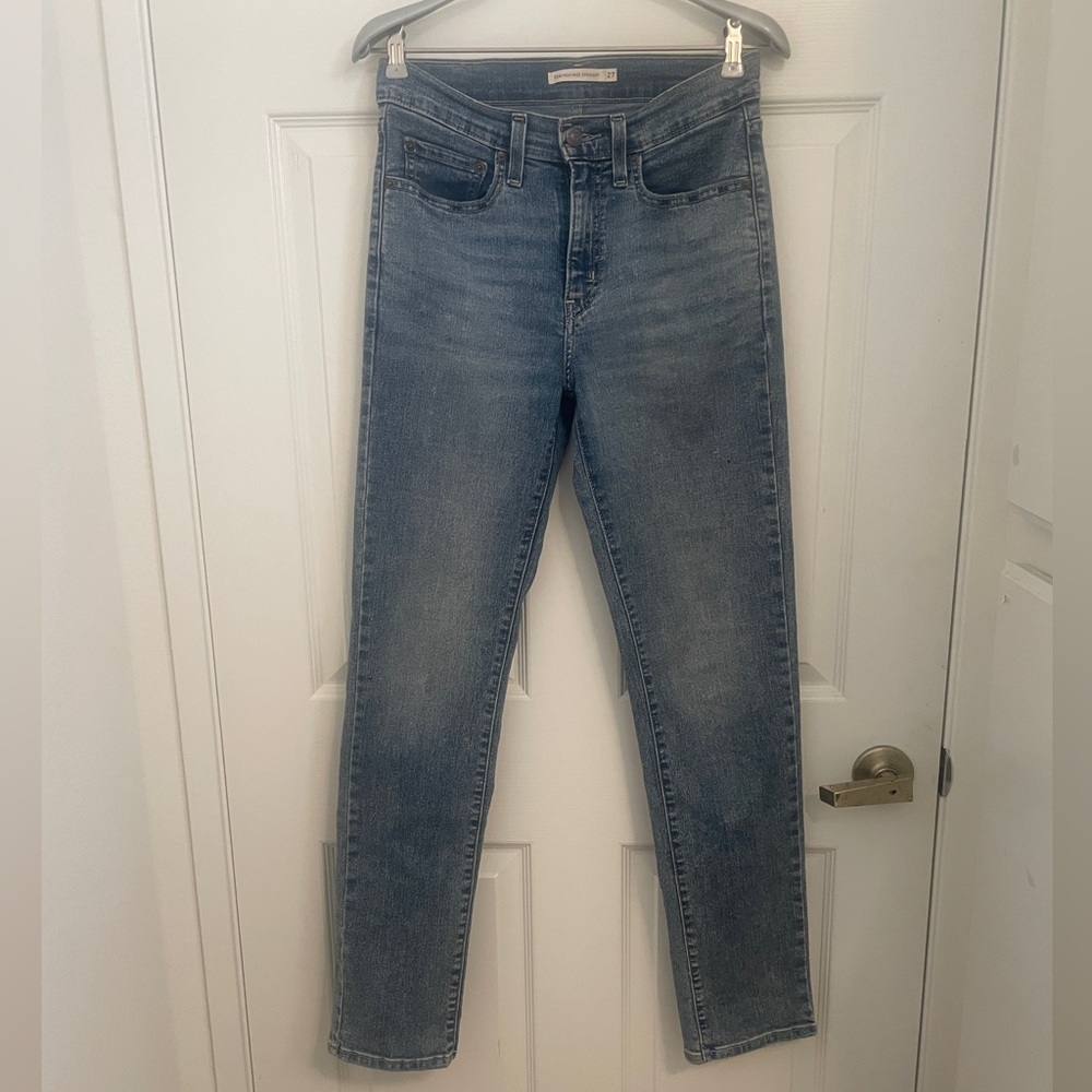 Levi’s Straight Leg